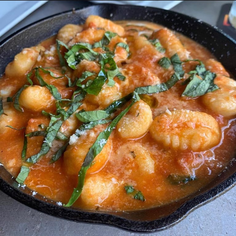 Savor Your Lunch Experience